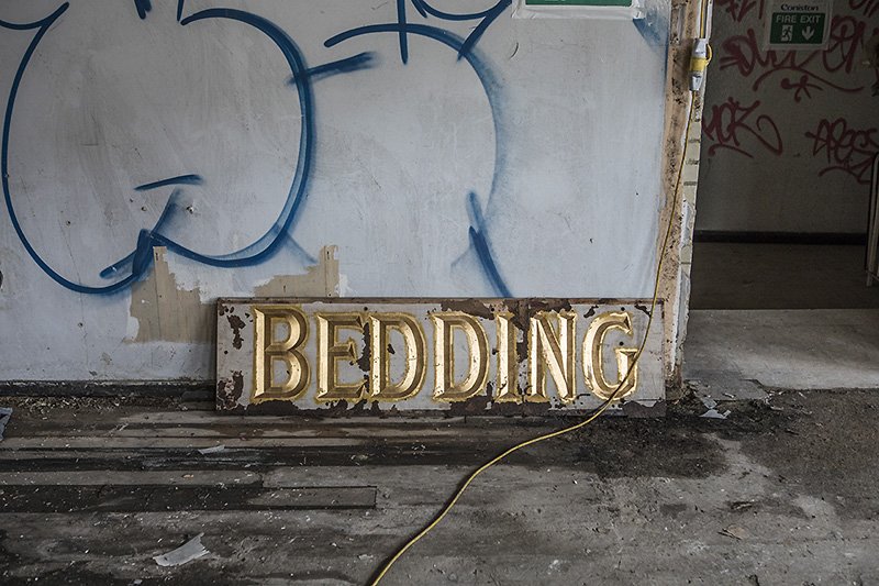 tracey emins BED...DING