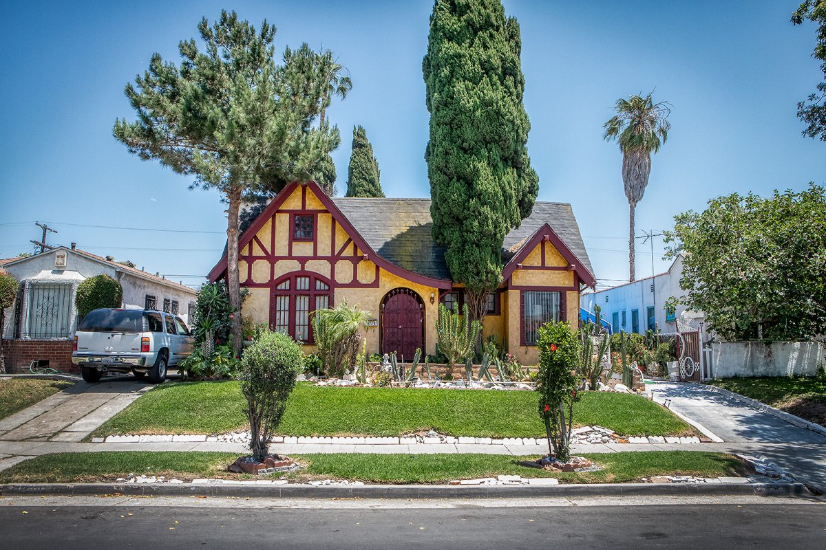 pioneer town or bust