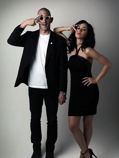 perou vs perry dans paris