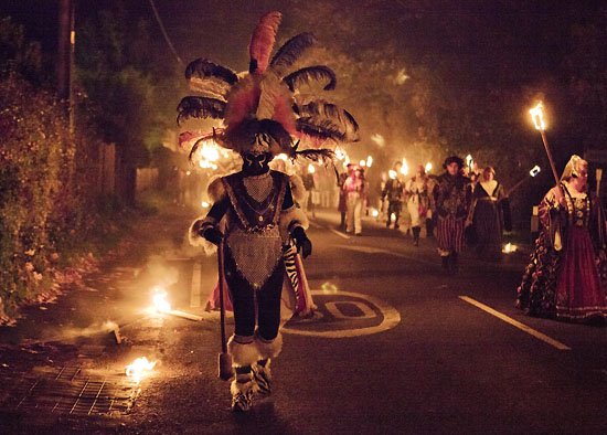 traditional english costume