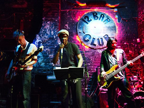 burnt toast at the 12 bar