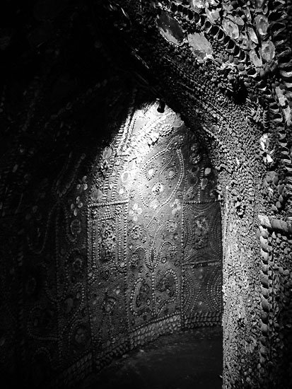 shell grotto