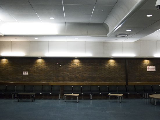 dover arrivals hall