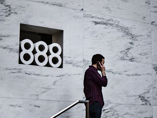 888