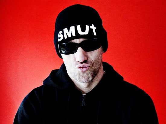 smuT