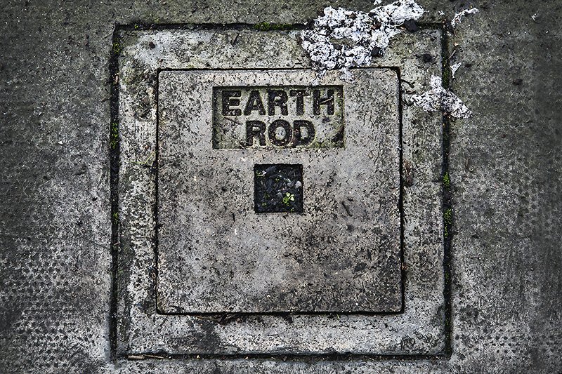 EARTH ROD
