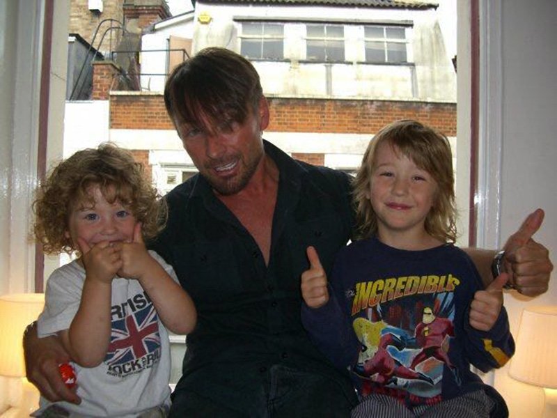 lord hamilton and sons