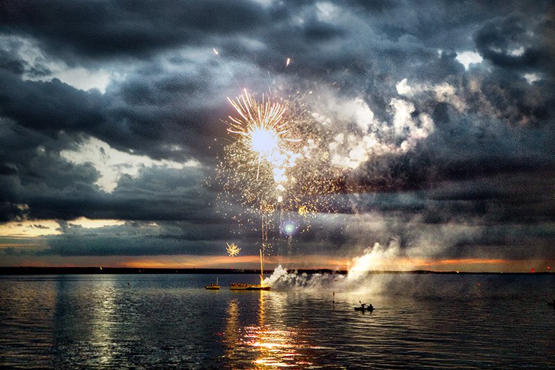 midnight at the oasis